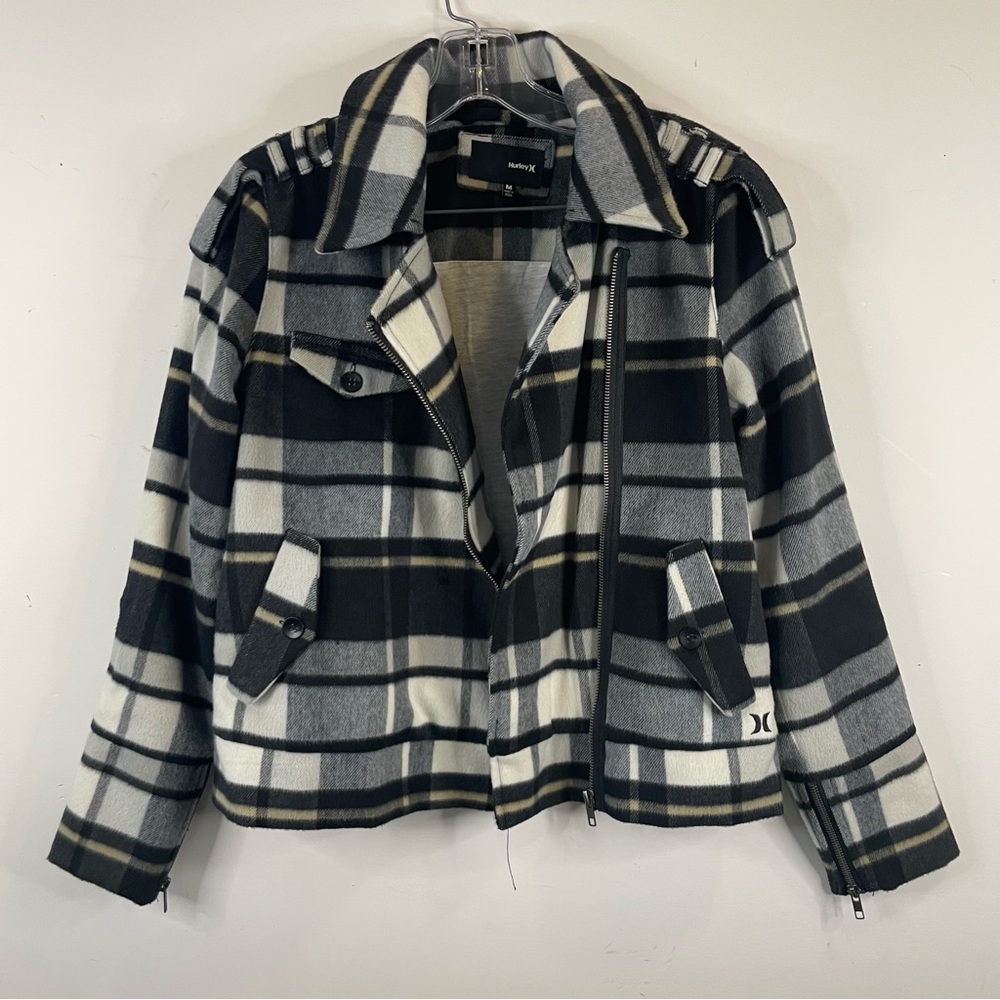Hurley Plaid Peacoat full zip size Medium black and white lined jacket